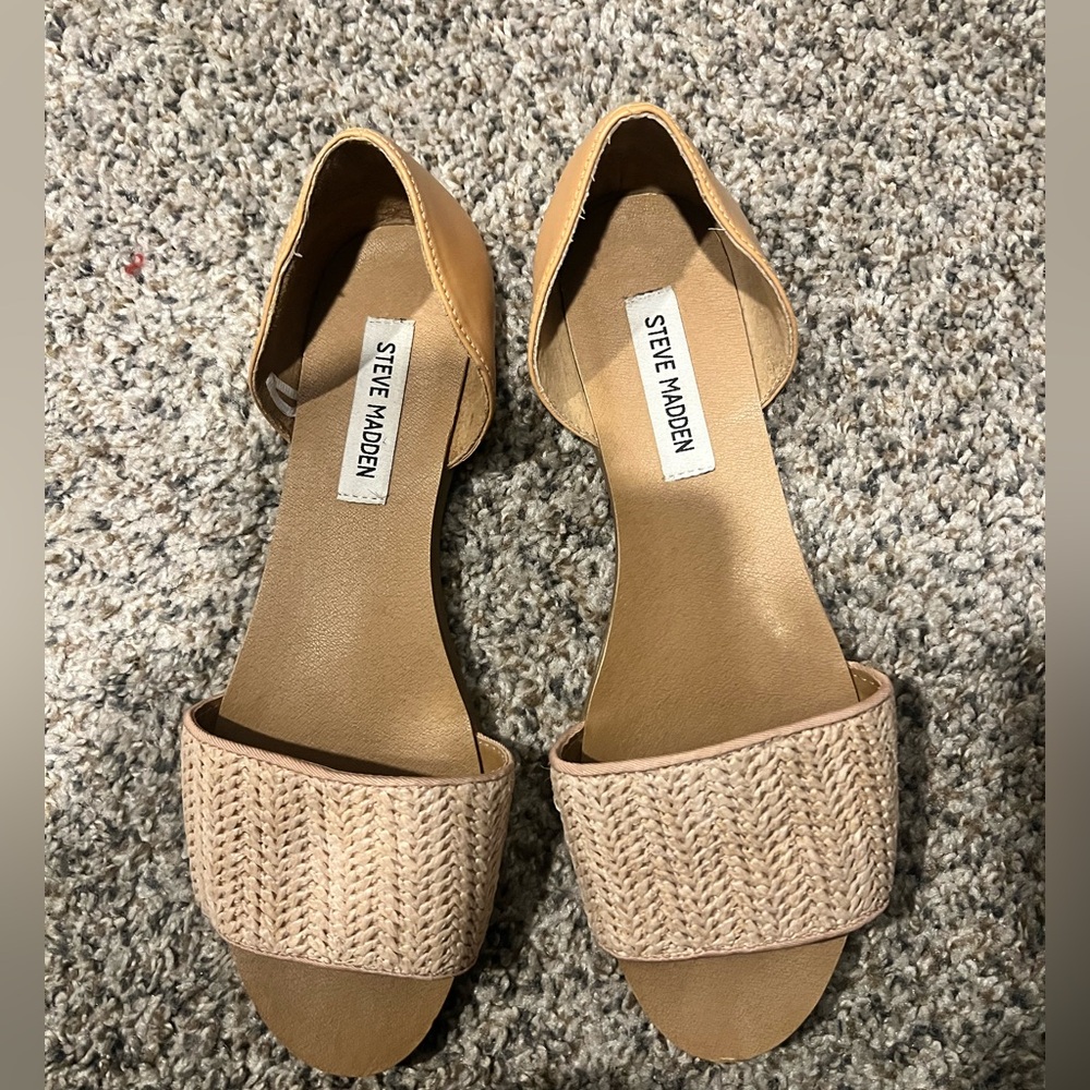 Steve Madden closed back sandals
